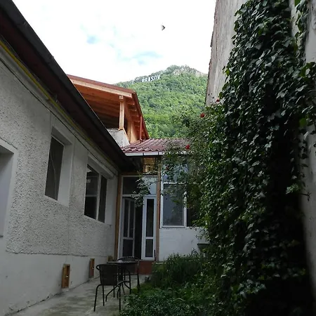 Гостевой дом La Vita E Bella Брашов